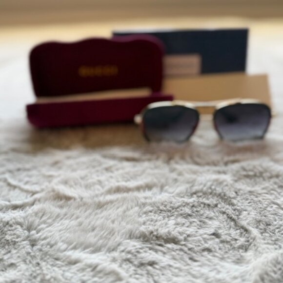 Gucci Urban Pilot Web Block Sunglasses - Picture 3 of 10